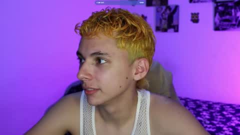 Snapshot of archi_love chatting on 09.16.25 ARCHIBALDO online show from 09.16.25