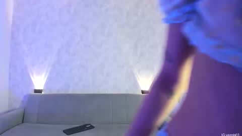    online show from 10.18.25