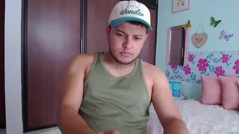 Snapshot of ares_morphy chatting on 03.06.25 Ares online show from 03.06.25