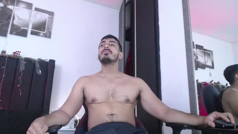 Snapshot of ares_xxxx chatting on 12.27.24 ARES online show from 12.27.24