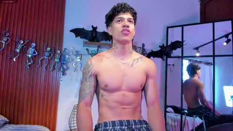 Snapshot of aress444 chatting on 10.12.25 aress444 online show from 10.12.25