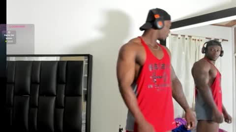 Snapshot of arexblakk chatting on 10.20.25 AREXXBLAKK online show from 10.20.25