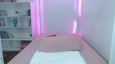    online show from 02.20.25