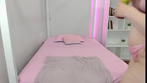    online show from 10.15.25