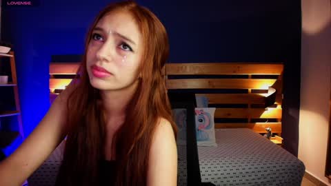 Snapshot of aria_copper chatting on 12.23.24 Aria online show from 12.23.24