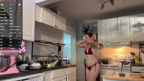 Aria Fields online show from 09.10.25