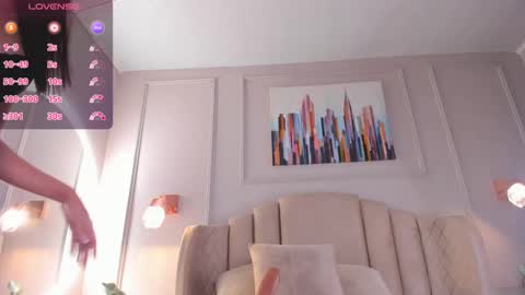 Aria  online show from 12.24.24