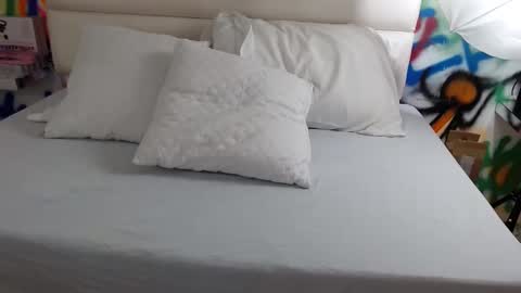 Snapshot of aria_martiin chatting on 12.02.24 aria online show from 12.02.24