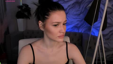 aria_mila online show from 03.23.26