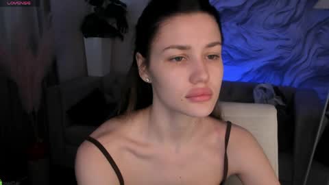 aria_mila online show from 04.03.26