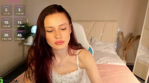 Snapshot of aria_mila chatting on 05.14.26 aria_mila online show from 05.14.26