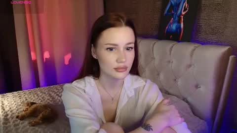 Snapshot of aria_mila chatting on 06.12.26 aria_mila online show from 06.12.26