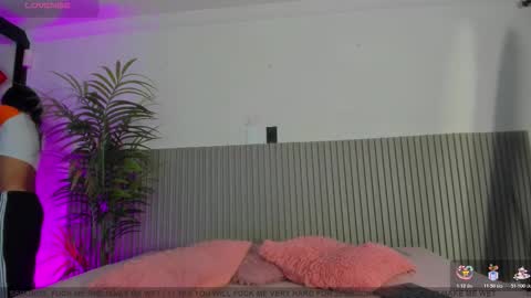 Snapshot of aria_millers_ chatting on 03.02.26 Aria Millers online show from 03.02.26