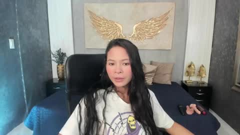 Snapshot of ariaa_belle chatting on 05.09.26 ARI online show from 05.09.26