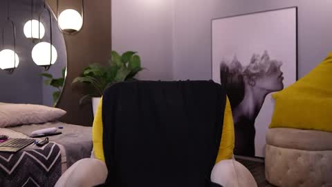 Ariaa online show from 04.16.26