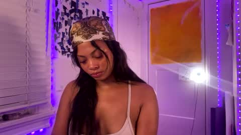 Aria Atelier online show from 09.19.25