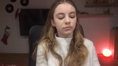 AriaCreazy online show from 12.31.24