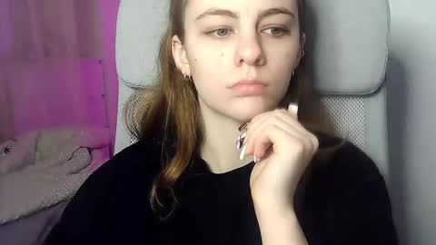 AriaCreazy online show from 02.04.25