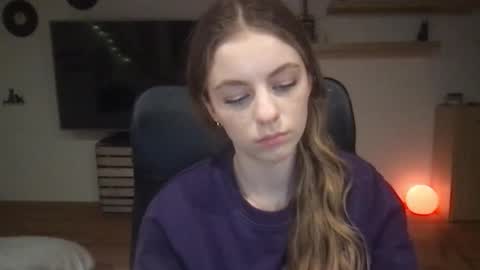 AriaCreazy online show from 02.10.25