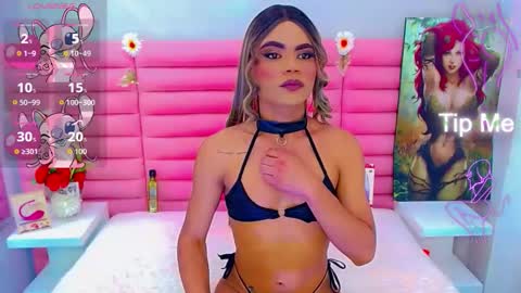 Snapshot of ariadna_princes chatting on 10.24.25 ARIADNA online show from 10.24.25