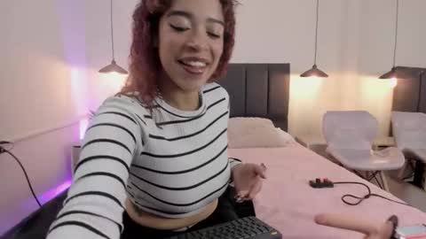 Ariadna online show from 11.16.25