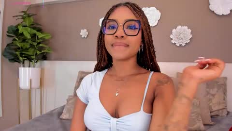 Aria Foster online show from 01.12.26