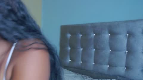 Snapshot of ariagreeenn chatting on 07.01.26 AriaGreeenn online show from 07.01.26