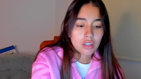 Aria Montgomery online show from 02.04.25