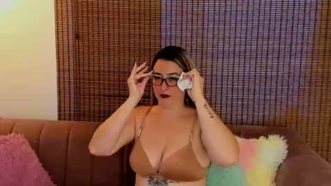 Ariana Cruz online show from 04.10.26