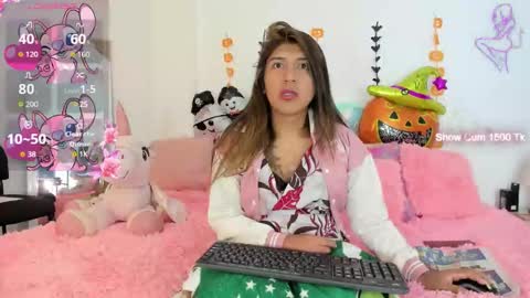 Snapshot of ariana_fernandes chatting on 10.12.25 Ariana CANCER online show from 10.12.25