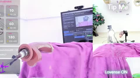 ariana  girl online show from 03.11.25