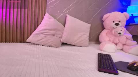 Snapshot of ariana_jhonson11 chatting on 02.07.26 Ariana online show from 02.07.26