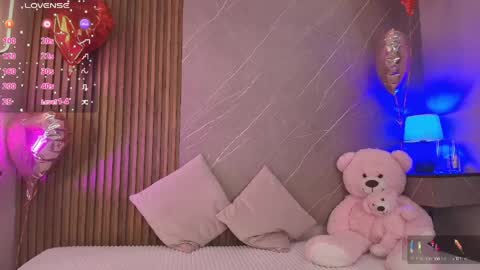 Ariana online show from 04.04.26