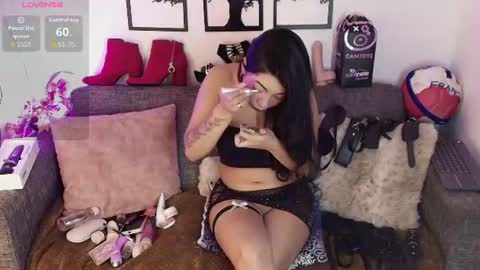 Snapshot of ariana_lee19 chatting on 06.16.26 Ariana online show from 06.16.26