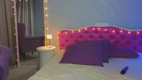 Ariana online show from 02.10.25