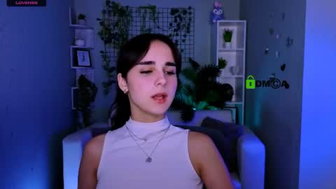 Snapshot of ariana_ross7 chatting on 06.27.26 ariana_ross7 online show from 06.27.26