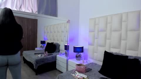  ariana  online show from 02.19.26