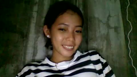 Snapshot of ariana_sweet25 chatting on 04.28.26 ariana_sweet25 online show from 04.28.26