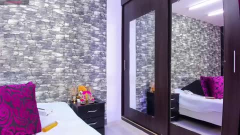 Ariana online show from 03.04.25