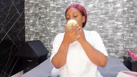 Ariana online show from 10.23.25