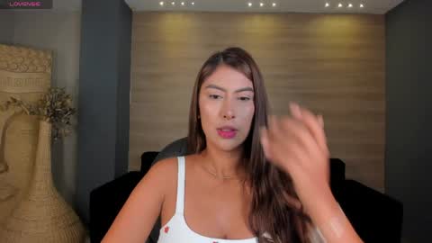 Ariana Dumont online show from 04.14.26