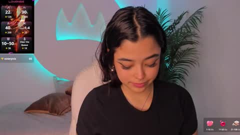 Snapshot of arianapierce chatting on 10.16.25 arianapierce online show from 10.16.25