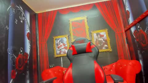 Snapshot of arianasommers chatting on 02.28.26 ArianaSommers online show from 02.28.26