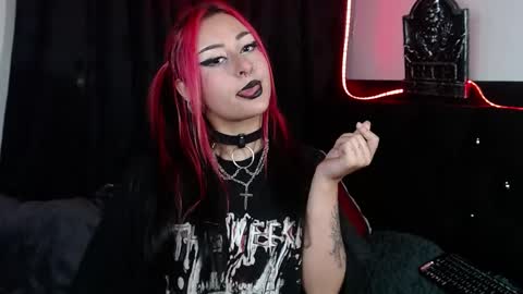 help me 100 hands up my OF is Free  online show from 02.04.25