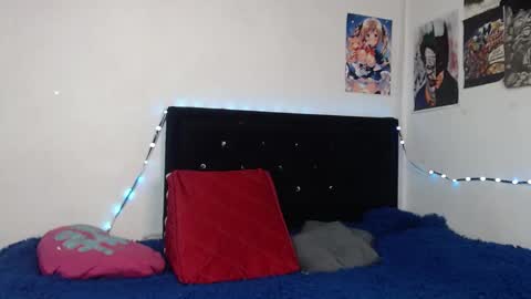 help me 100 hands up my OF is Free  online show from 03.08.25