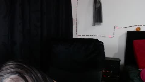 help me 100 hands up my OF is Free  online show from 10.05.25