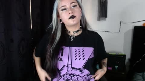 help me 100 hands up my OF is Free  online show from 10.23.25