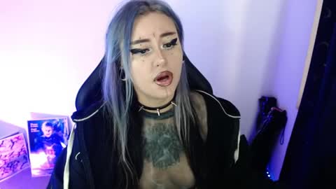 help me 100 hands up my OF is Free  online show from 04.01.26