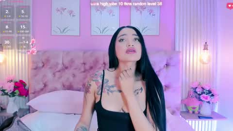 Snapshot of arianawest_ chatting on 05.28.26 arianawest_ online show from 05.28.26