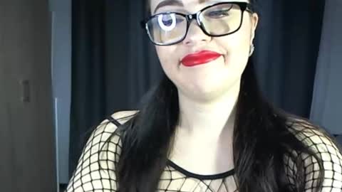 Snapshot of arianaxsky chatting on 06.11.26 ArianaxSky online show from 06.11.26